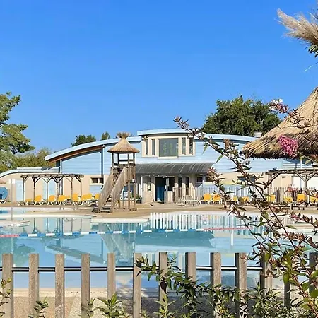 Lumineux Centre-ville, 2 Personnes, Wifi, Animaux Admis *